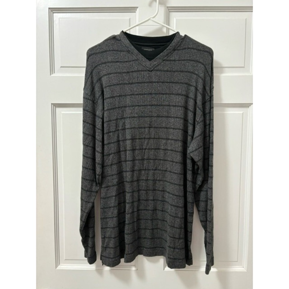 Men's Medium Haggar Long Sleeve V Neck Type Sweater Dark Gray